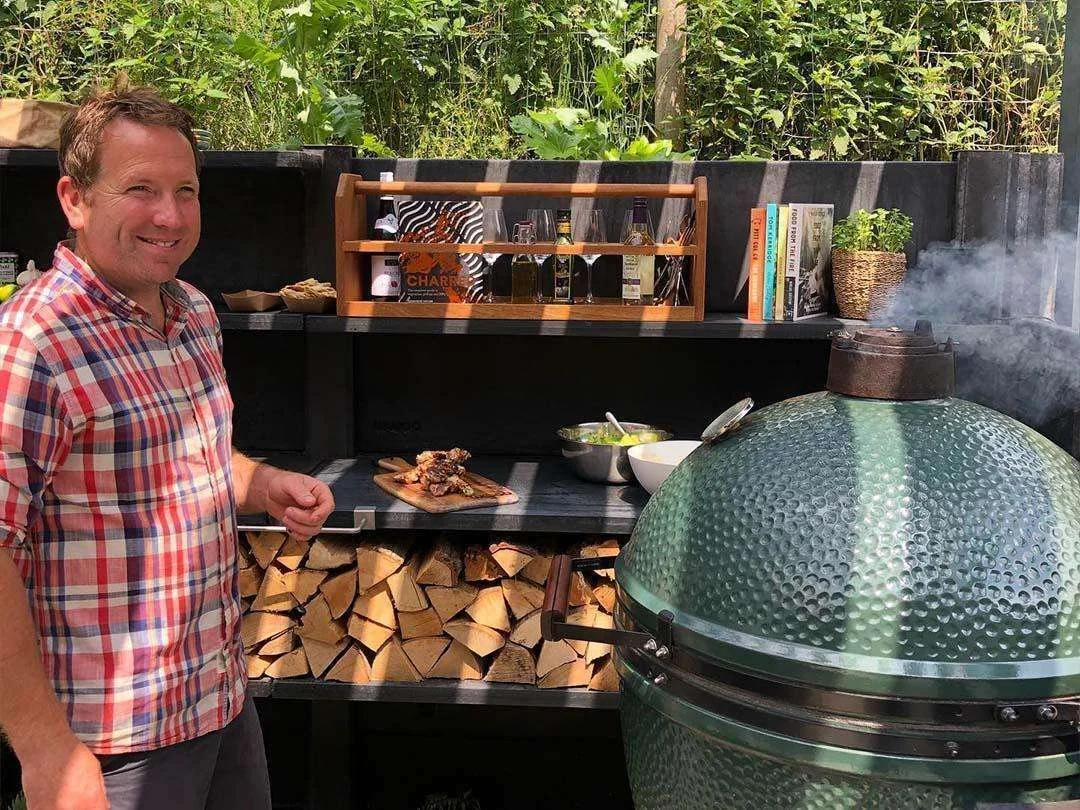 WWOO_outdoor_kitchen