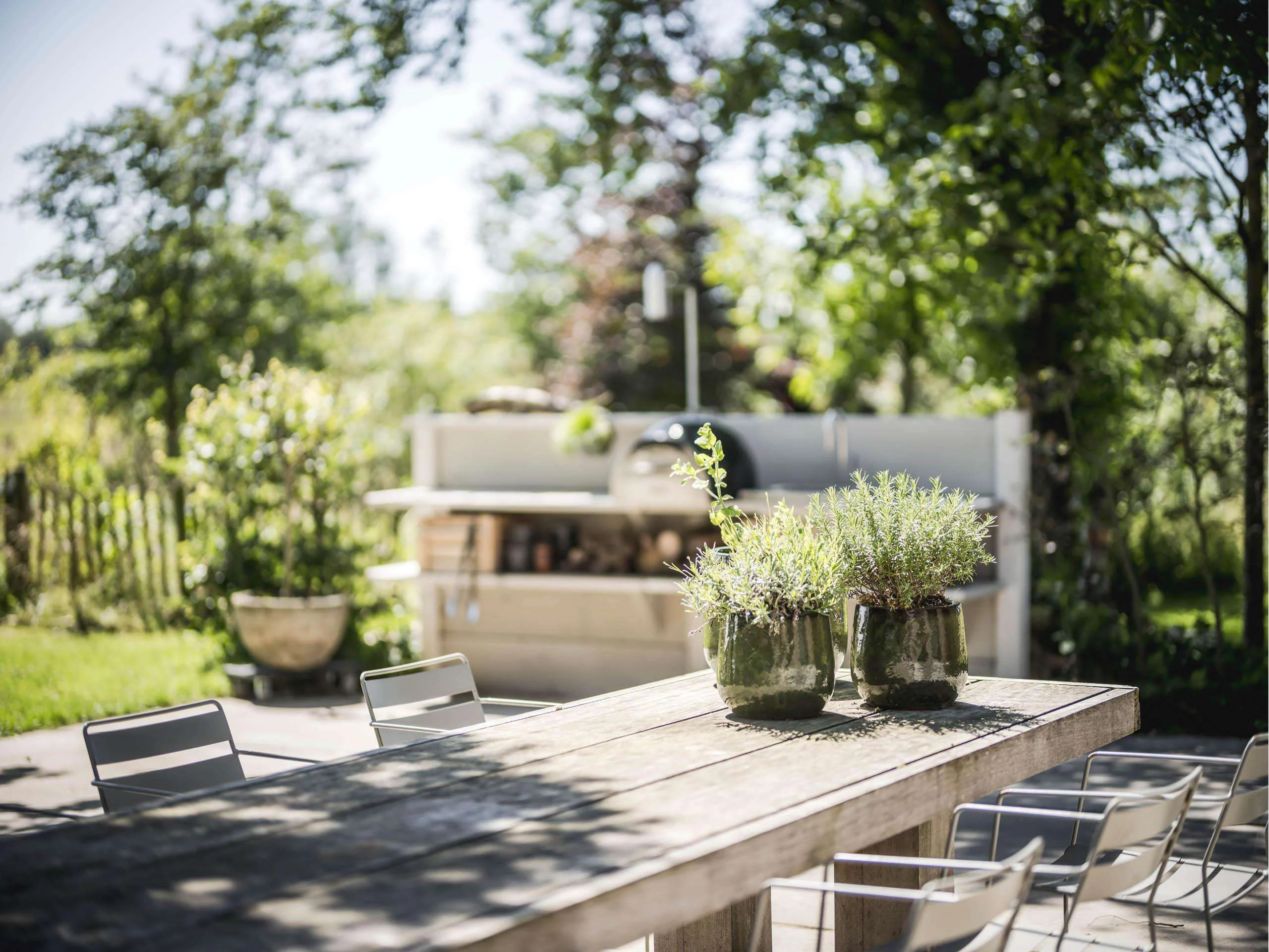 concrete-outdoor-kitchen-sink