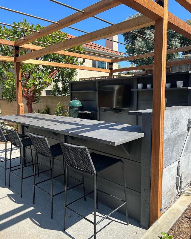 WWOO California 🔥 #wwoooutdoorkitchen #concreteoutdoorkitchen #wwoo