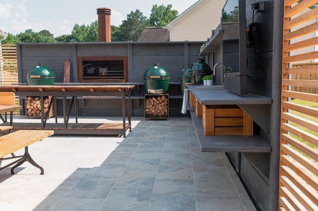 @wwoocalifornia This backyard setup is impressive! 🤯💥

What would you add to your WWOO Kitchen?

#wwoo #california #californiaarchitecture #landscape #kitchen #backyarddesign #outdoorkitchen
#outdoorkitchendesign #landscaping #wwoocalifornia #bbq #biggreenegg #entertaining #architect #backyard #landscapedesign #outdoorliving #backyarddesign #grill #grilling #kitchendesign #cooking #gardendesign #garden #customkitchen #outdoorspace